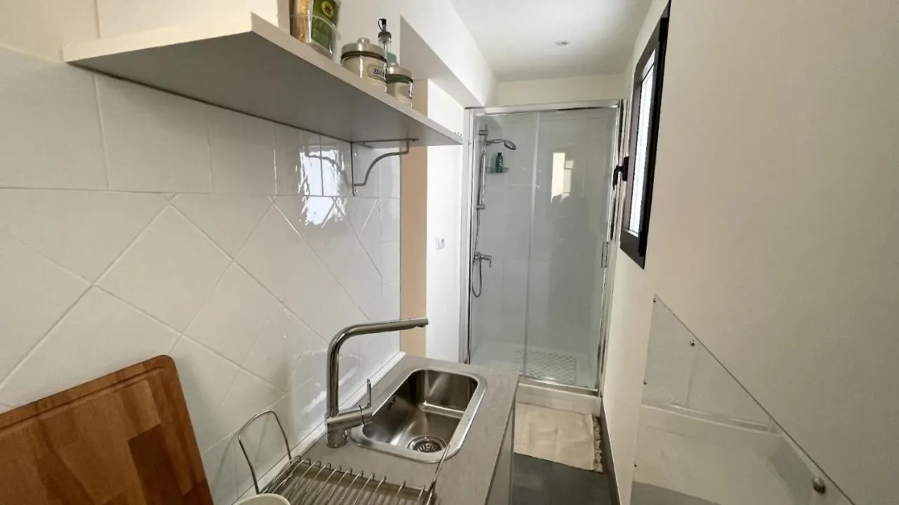 Faraone Apartments Catania 0*,  Italy